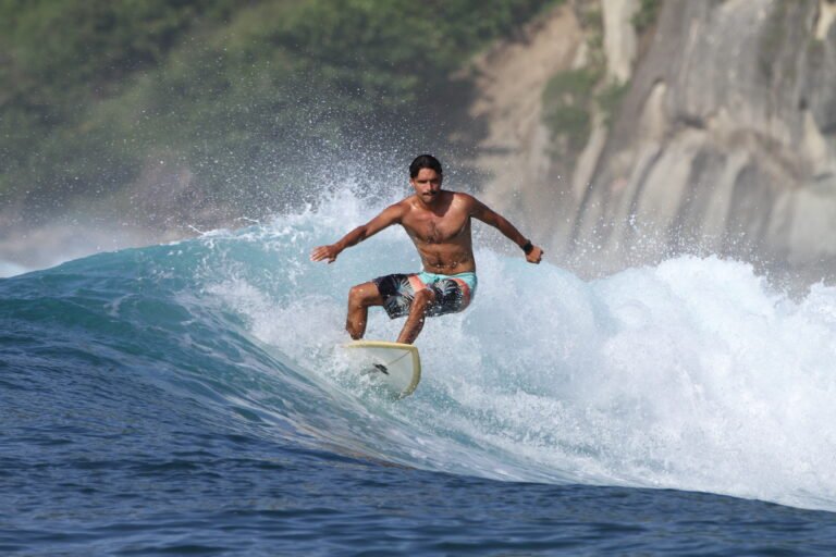 Lombok Surf Guide